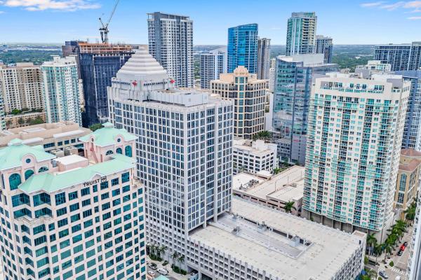 350 Las Olas Place, 350 SE 2nd St #1980, Fort Lauderdale, Florida 33301, image 1