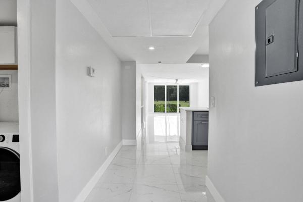 Oaks Lane At Palm-Aire, 575 Oaks Ln #104, Pompano Beach, Florida 33069, image 1