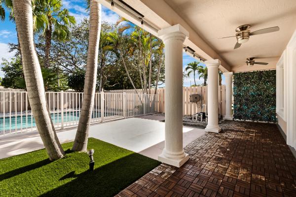 4517 NE 21st Ave #4, Fort Lauderdale, Florida 33308, image 1