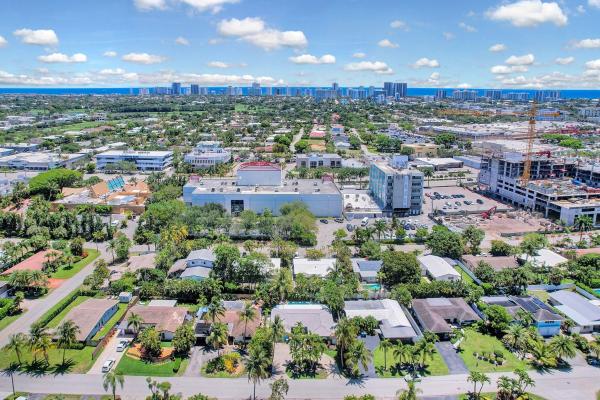 Coral Woods, 3488 NE 19th Ave, Oakland Park, Florida 33306, image 1