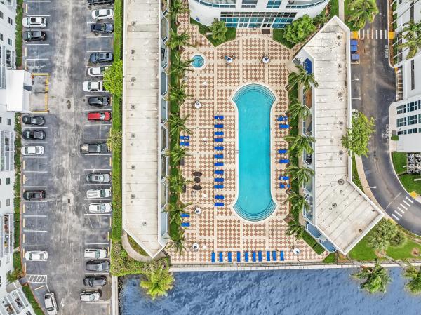 Ocean Marine Yacht Club, 1945 S Ocean Dr #502, Hallandale Beach, Florida 33009, image 1