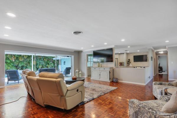 North Shore Terrace, 222 33rd St, West Palm Beach, Florida 33407, image 1