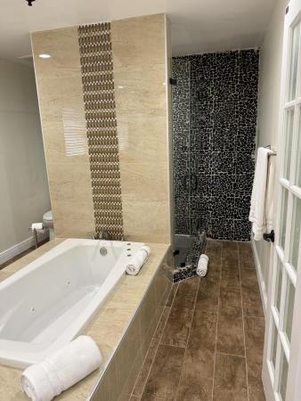 Boynton Beach Park, 6306 N Ocean Blvd, Ocean Ridge, Florida 33435, image 1