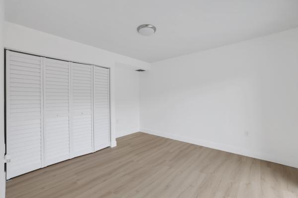 Glenwood Townhomes, 703 7th Ter, Palm Beach Gardens, Florida 33418, image 1
