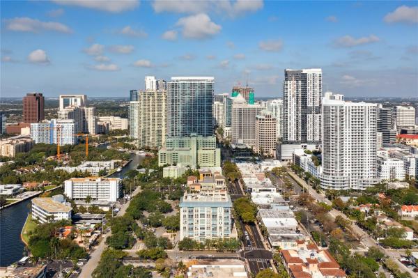 Rivercrest, 818 SE 4th St #201, Fort Lauderdale, Florida 33301, image 1