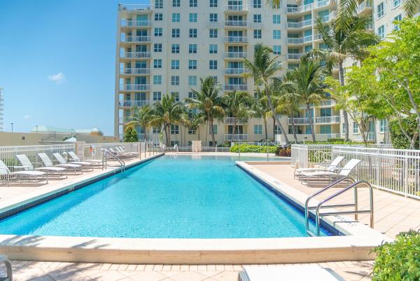 Casa Costa, 450 N Federal Hwy #1114, Boynton Beach, Florida 33435, image 1