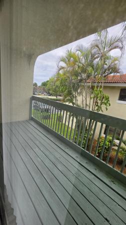 Royal Palm Townhomes, 11411 Royal Palm Blvd #11409, Coral Springs, Florida 33065, image 1