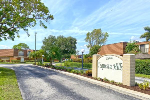 Tequesta Hills, 3900 SE County Line Rd #8C, Jupiter, Florida 33469, image 1