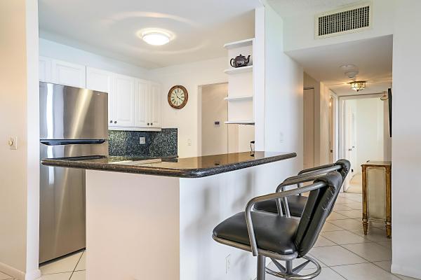 Boca Towers, 2121 N Ocean Blvd #1004E, Boca Raton, Florida 33431, image 1