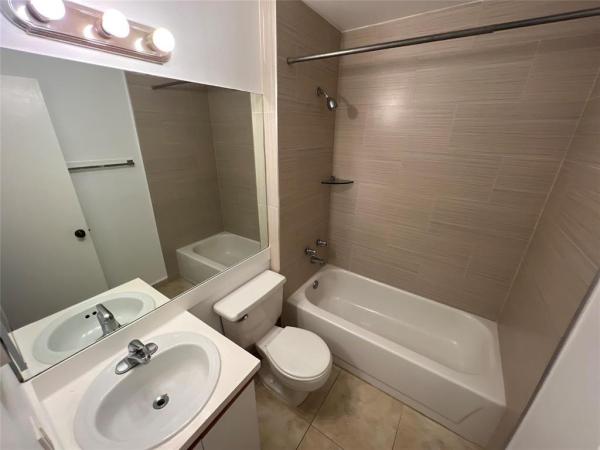 Water's Edge At Deerfield, 840 Cypress Park Way #F3, Deerfield Beach, Florida 33064, image 1