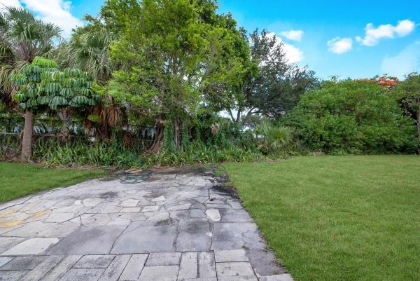 Seacrest Park, 2219 W Pineridge Ct, Delray Beach, Florida 33444, image 1