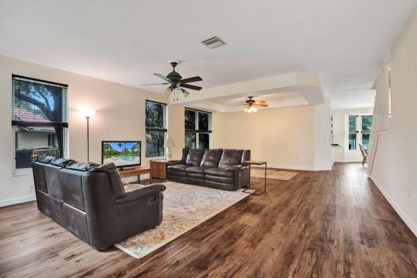 6200 NW 42nd Ct, Coral Springs, Florida 33067, image 1
