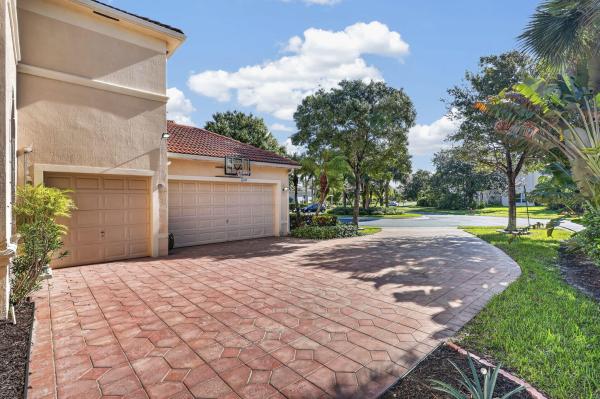 Black Diamond, 1217 Creekside Dr, Wellington, Florida 33414, image 1