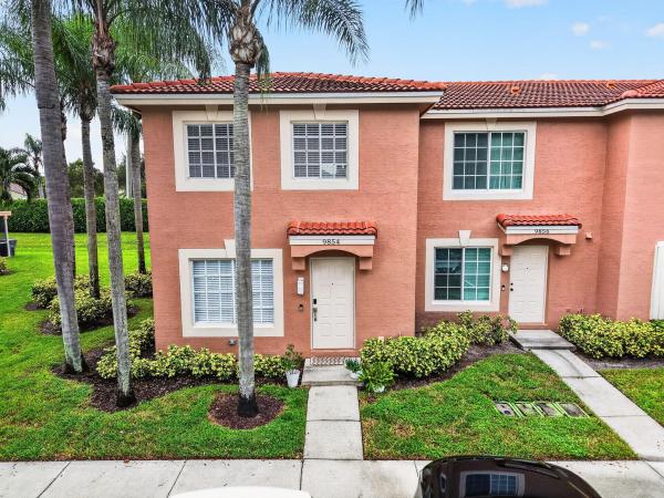Santa Cruz, 9854 Kamena Cir, Boynton Beach, Florida 33436, image 1