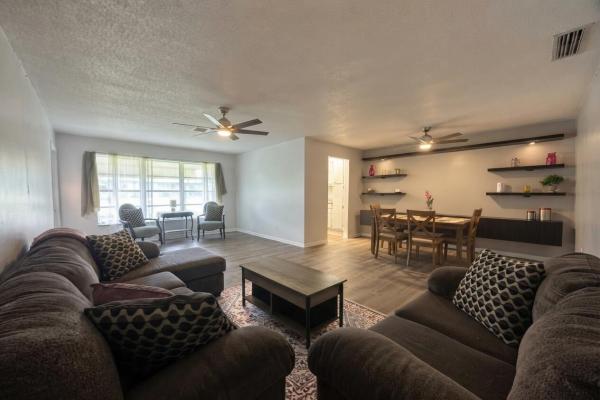 High Point, 355 Main Blvd #C, Boynton Beach, Florida 33435, image 1