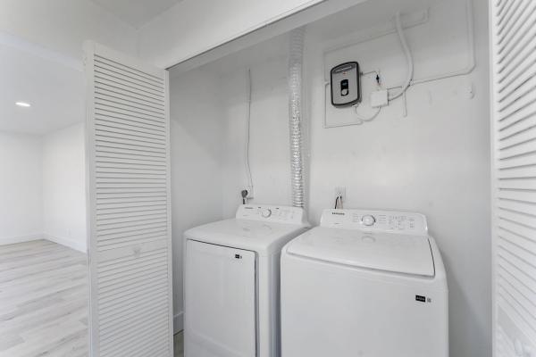 College Park, 240 NW 5th St, Deerfield Beach, Florida 33441, image 1