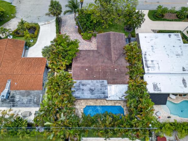 Cherry Hollow, 1540 NE 40th St, Oakland Park, Florida 33334, image 1