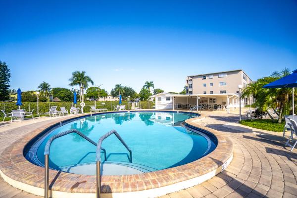 203 S Windsor I #203, West Palm Beach, Florida 33417, image 1