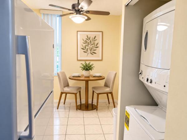 Royal Palm At Plantation, 6800 Cypress Rd #402, Plantation, Florida 33317, image 1