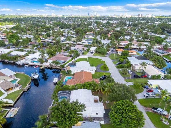 Boulevard Park Isles, 421 SW 18th St, Pompano Beach, Florida 33060, image 1