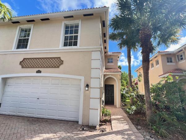 Villa Palma At Northlake, 9120 Villa Palma Ln, Palm Beach Gardens, Florida 33418, image 1