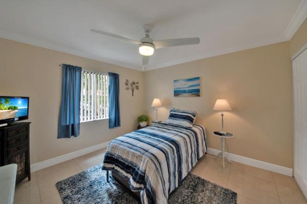 10223 N Circle Lake Dr #102, Boynton Beach, Florida 33437, image 1
