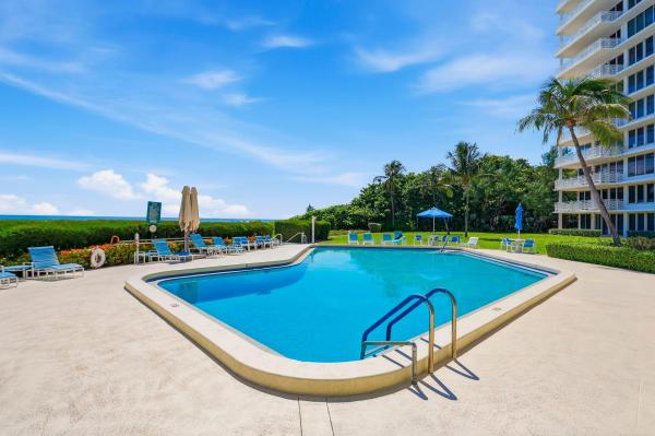 Banyan House, 1225 S Ocean Blvd #101, Delray Beach, Florida 33483, image 1