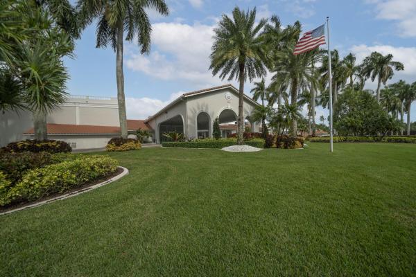 Huntington Pointe, 6408 Kings Gate Cir, Delray Beach, Florida 33484, image 1