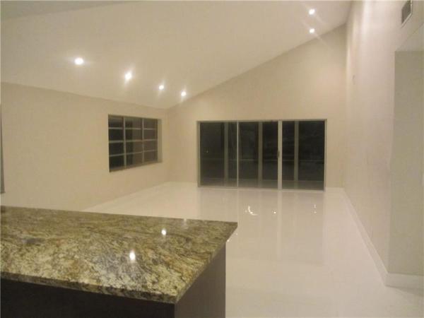 Holly Court At Woodmont, 8761 Holly Ct #201, Tamarac, Florida 33321, image 1