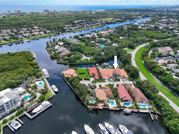Frenchman's Creek Beach & Country Club, 2025 La Porte Dr, Palm Beach Gardens, Florida 33410, image 1