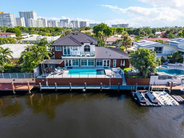 Bermuda Riviera, 11 Castle Harbor Is, Fort Lauderdale, Florida 33308, image 1