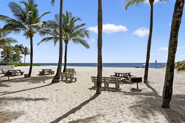 Delphi Towers, 1391 S Ocean Blvd #801, Pompano Beach, Florida 33062, image 1