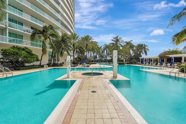 The Plaza At Oceanside, 1 N Ocean Blvd #813, Pompano Beach, Florida 33062, image 1