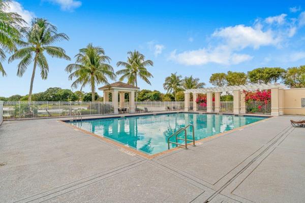 Melrose Verona Lakes, 9193 Cove Point Cir, Boynton Beach, Florida 33472, image 1