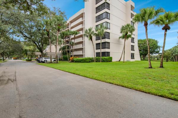 The Glens, 6620 Boca Del Mar Dr #406, Boca Raton, Florida 33433, image 1