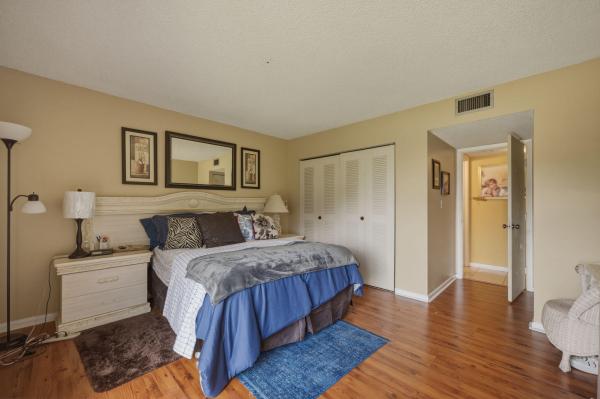 Lakeshore At University Park, 8620 N Sherman Cir #204, Miramar, Florida 33025, image 1
