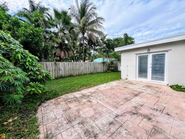 Poinsettia Heights, 1730 NE 17th St, Fort Lauderdale, Florida 33305, image 1