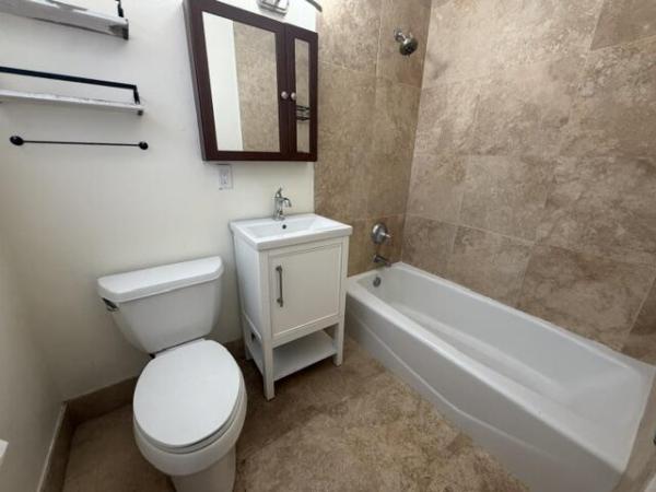 Coral Ridge Isles, 1715 NE 60th St, Fort Lauderdale, Florida 33334, image 1
