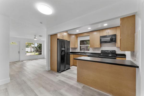 College Park Estates, 747 NW 1st Ter, Deerfield Beach, Florida 33441, image 1