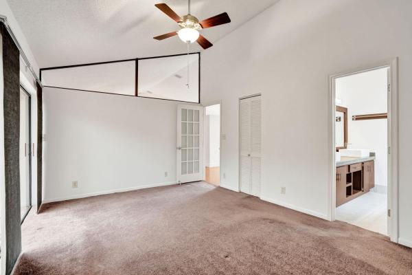 Maplewood Village, 2001 Maplewood Dr, Coral Springs, Florida 33071, image 1