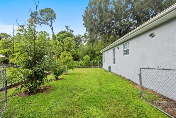 Jenkins Park Estates, 315 Kaye St, Fort Pierce, Florida 34947, image 1