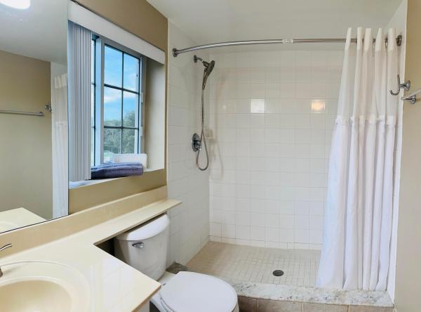 Grand View At Crestwood, 500 N Crestwood Ct #519, Royal Palm Beach, Florida 33411, image 1