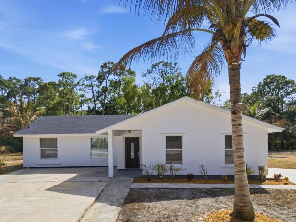 14242 77th Pl N, Loxahatchee, Florida 33470, image 1