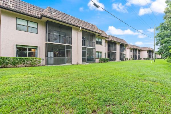 10417 NW 11th St #104, Pembroke Pines, Florida 33026, image 1