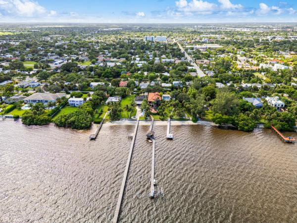 Lake Worth Town, 818 S Lakeside Dr, Lake Worth Beach, Florida 33460, image 1