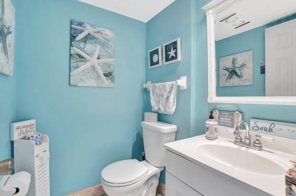 Penthouse South, 745 SE 19th Ave #124, Deerfield Beach, Florida 33441, image 1