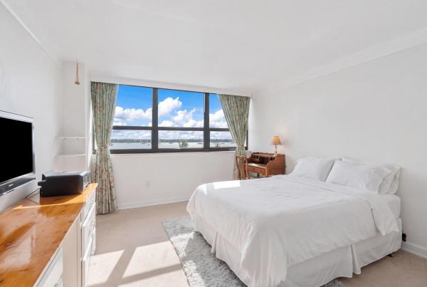 The Palm Beach House, 5600 N Flagler Dr #409, West Palm Beach, Florida 33407, image 1