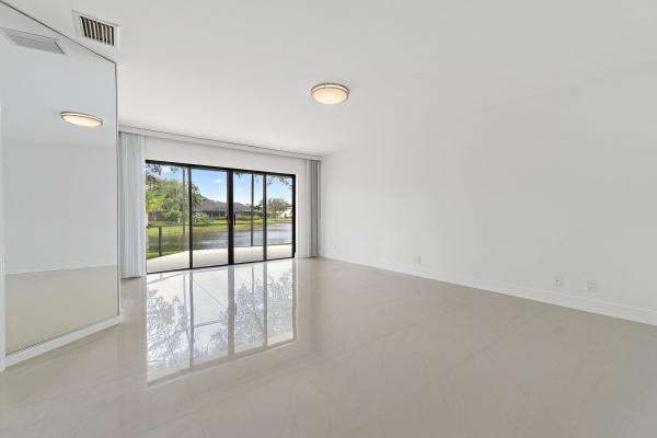 Villas Of Burwick, 15 Tournament Blvd, Palm Beach Gardens, Florida 33418, image 1