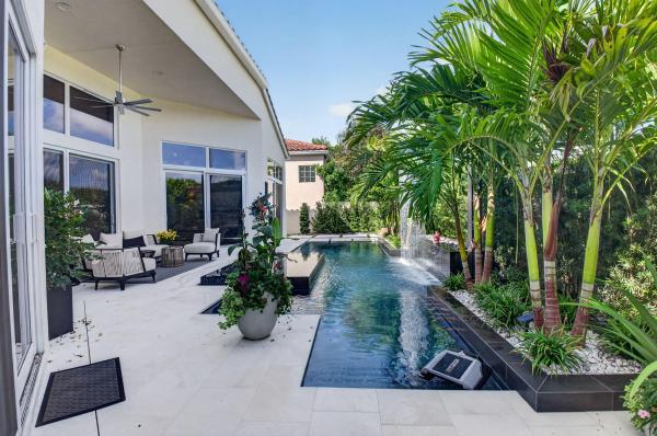 Somerset At Woodfield Country Club, 6531 NW Somerset Cir, Boca Raton, Florida 33496, image 1