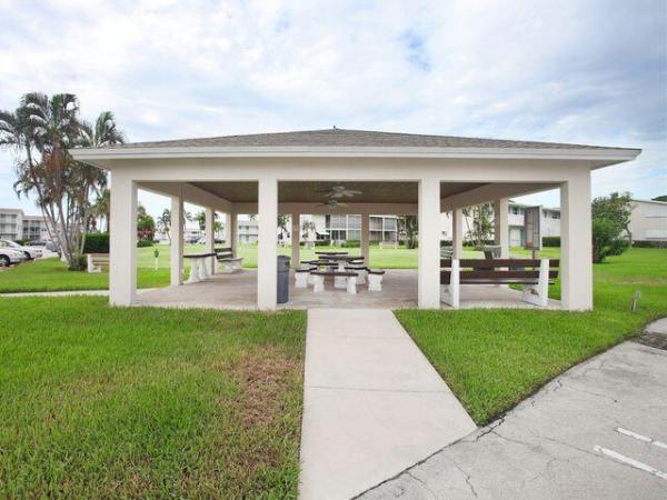Sterling Village, 240 Horizons W #107, Boynton Beach, Florida 33435, image 1